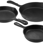 Universal Housewares Cast Iron Skillet